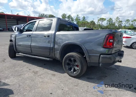 2025 Ram 1500 Big Horn 4X2 5'7 Box из США, поврежденный, VIN 1C6RREFGXSN695776